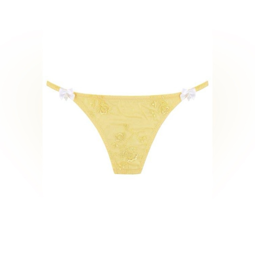Scarlett Gasque Yellow Silk Lace Thong M